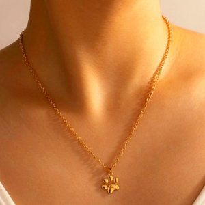 NEW Paw Print Golden Necklace